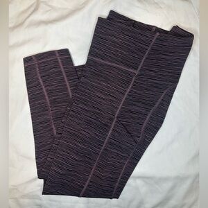 Athleta Ultimate Capri Leggings Purple Black Striped Size M Athletic Workout